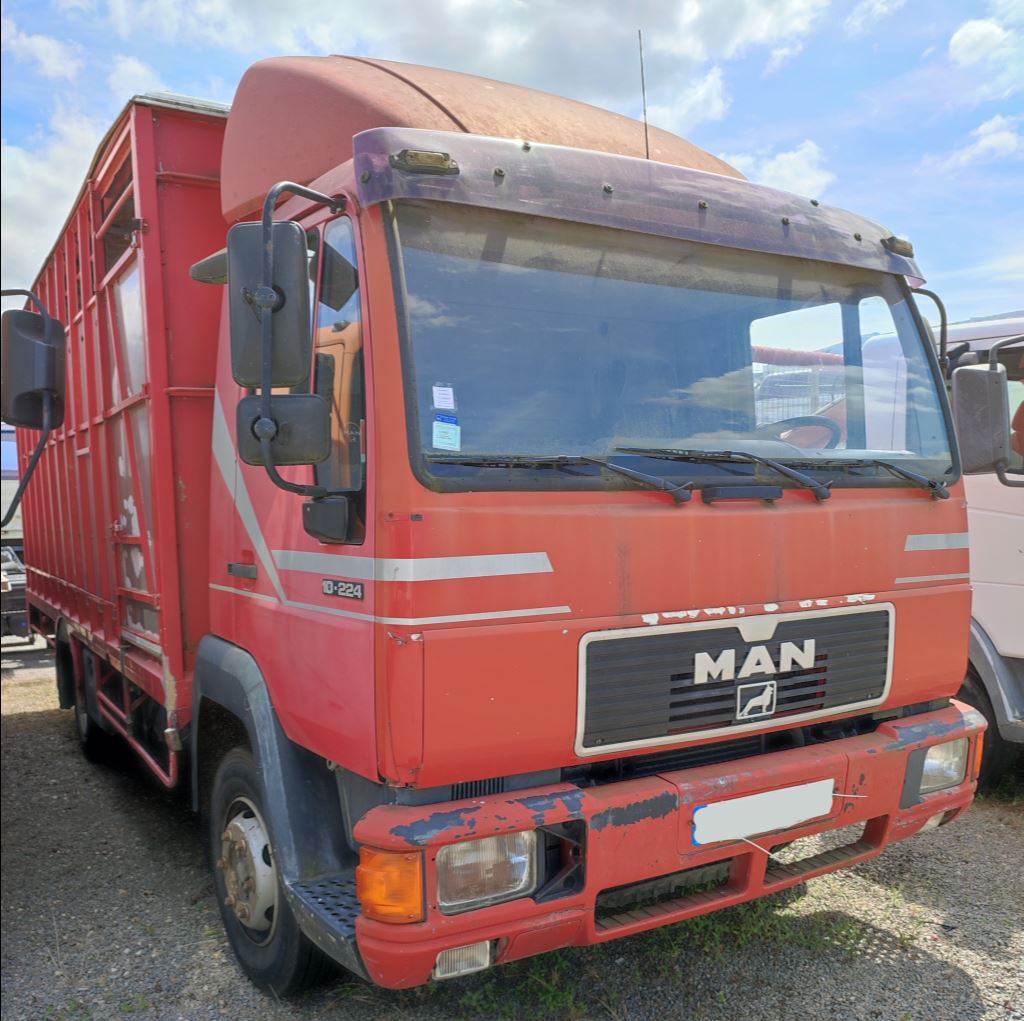 piece_MAN 10-224 BOITIER DE DIRECTION 81.46200-6301