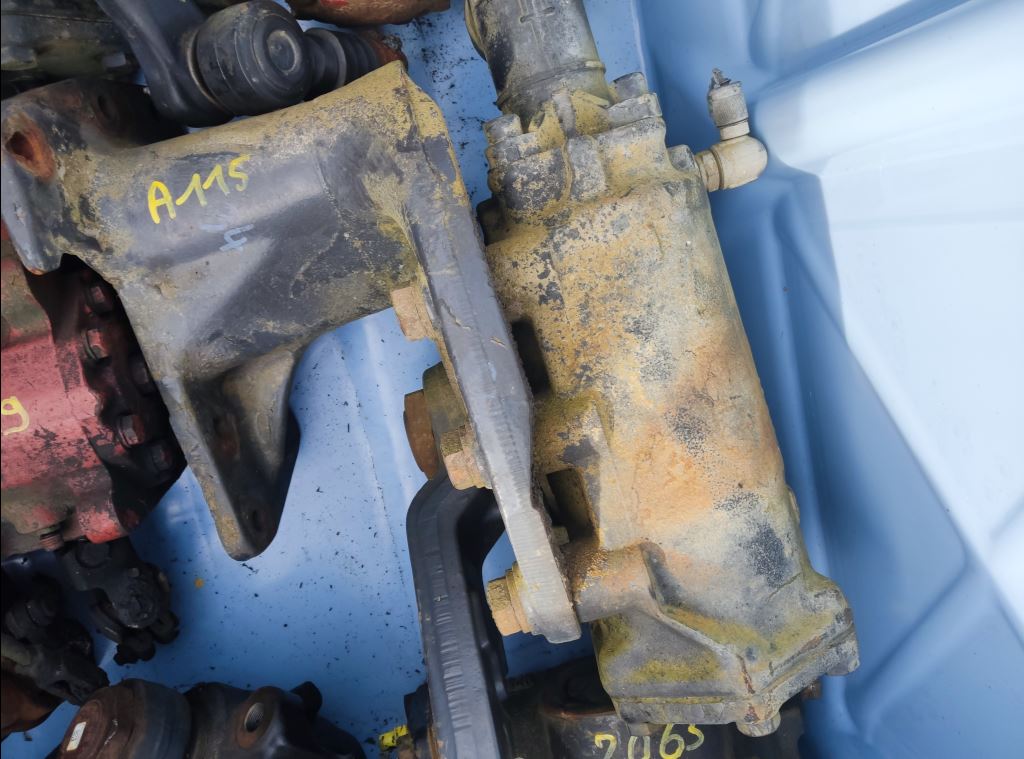 piece_RENAULT RVI PRE BOITIER DE DIRECTION 5001838799