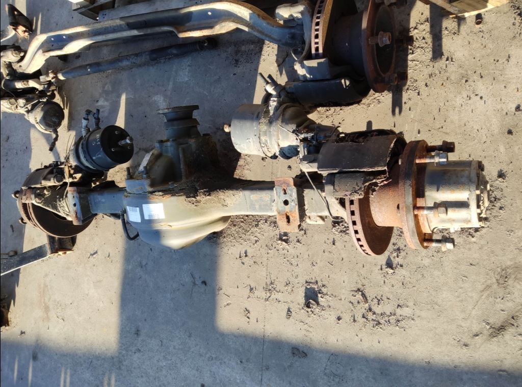 piece_RENAULT MIDLUM  MOYEU ARRIERE GAUCHE 7482167705