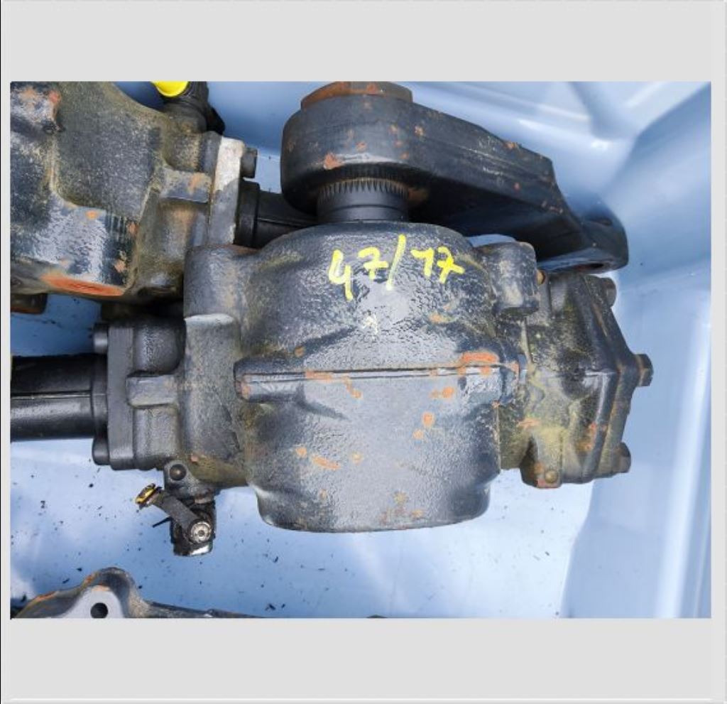 piece_RENAULT PREM 460 DXI BOITIER DE DIRECTION