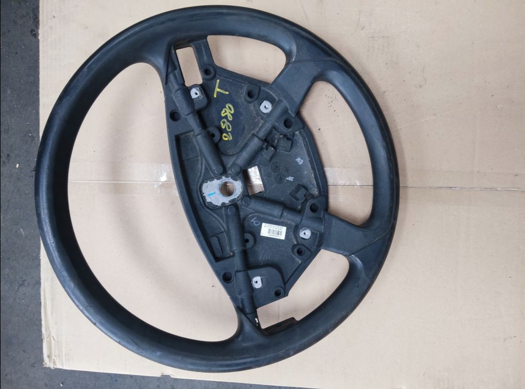 piece_RENAULT T  460 VOLANT DE DIRECTION 7482286522