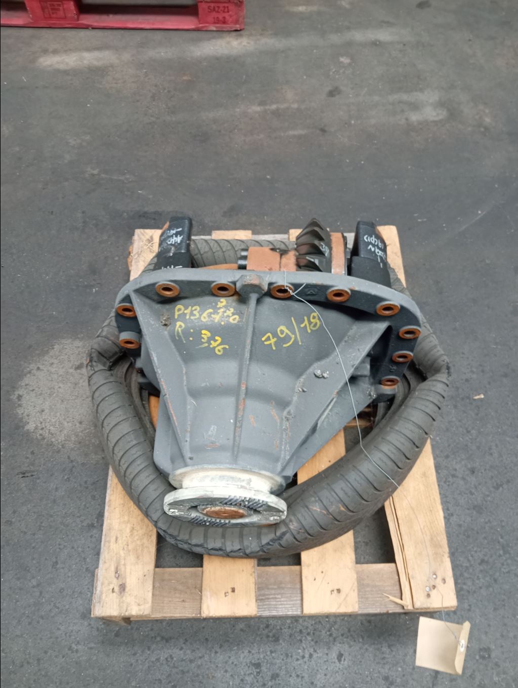 piece_RENAULT PREMIUM TETE DE PONT P1361 7-70 R=3.36 SS AB