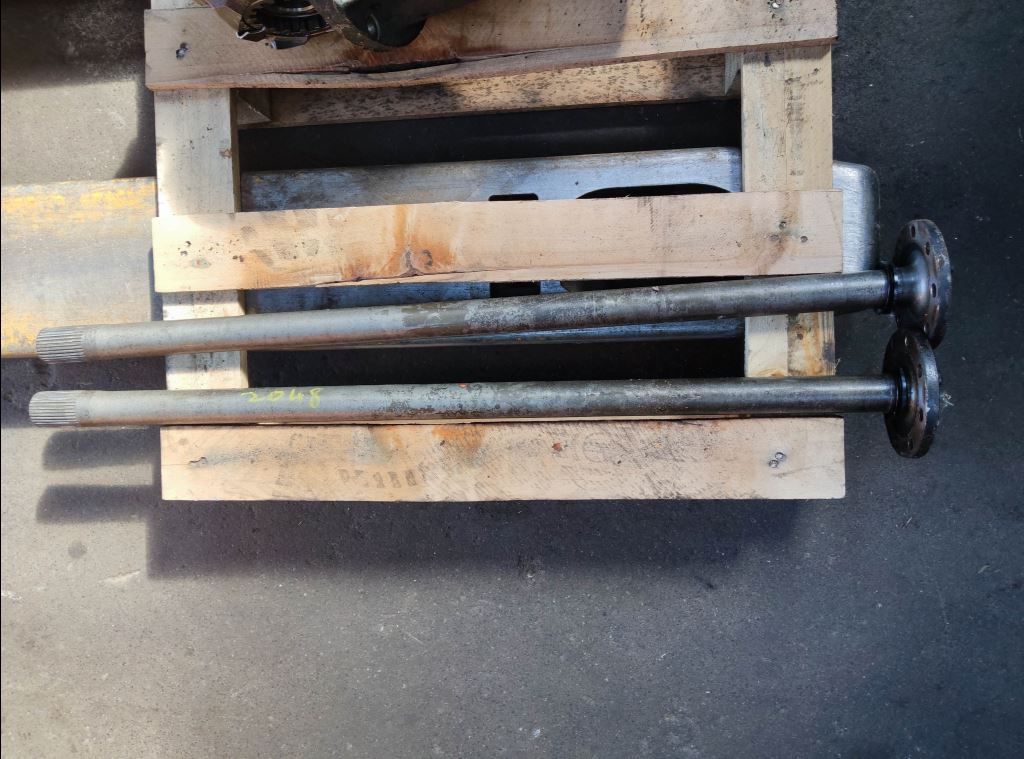 piece_RENAULT MAXITY ARBRE DE ROUE ARRIERE GAUCHE 5001873873