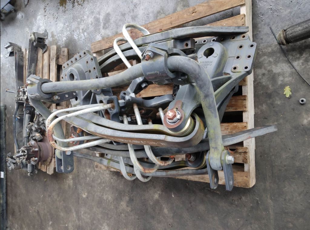 piece_RENAULT PREMIUM  LAMES DE SUSPENSION 1ER PONT G