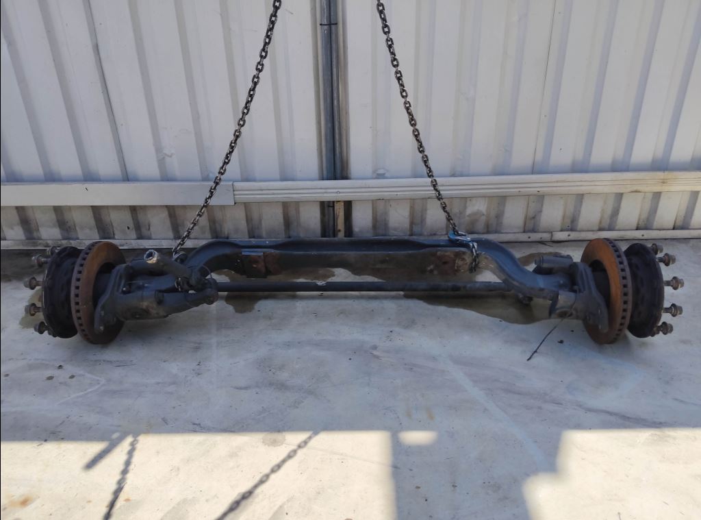 piece_IVECO AS440T MOYEU AVANT 7188706