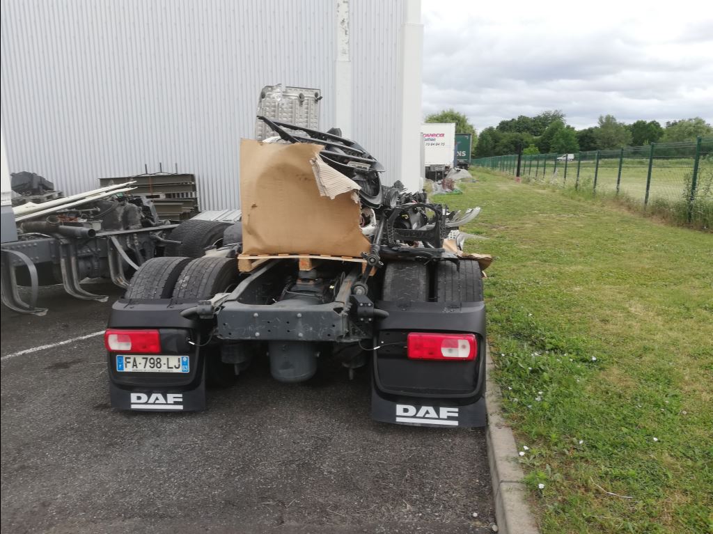 piece_DAF XF480 RESERVOIR AD BLUE 2022767