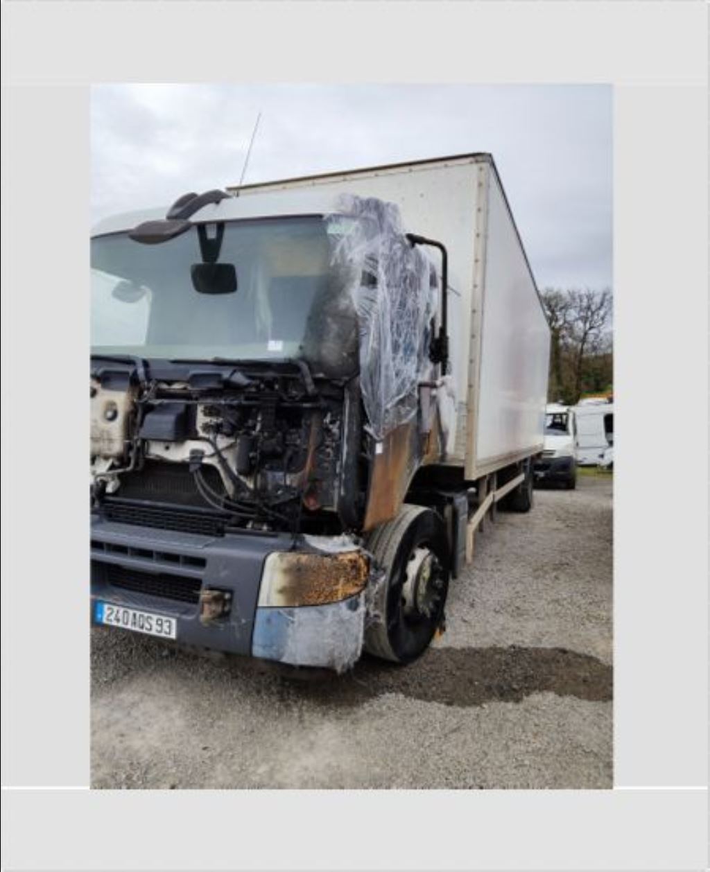 piece_RENAULT PREMIUM  VOLANT DE DIRECTION 7424211230