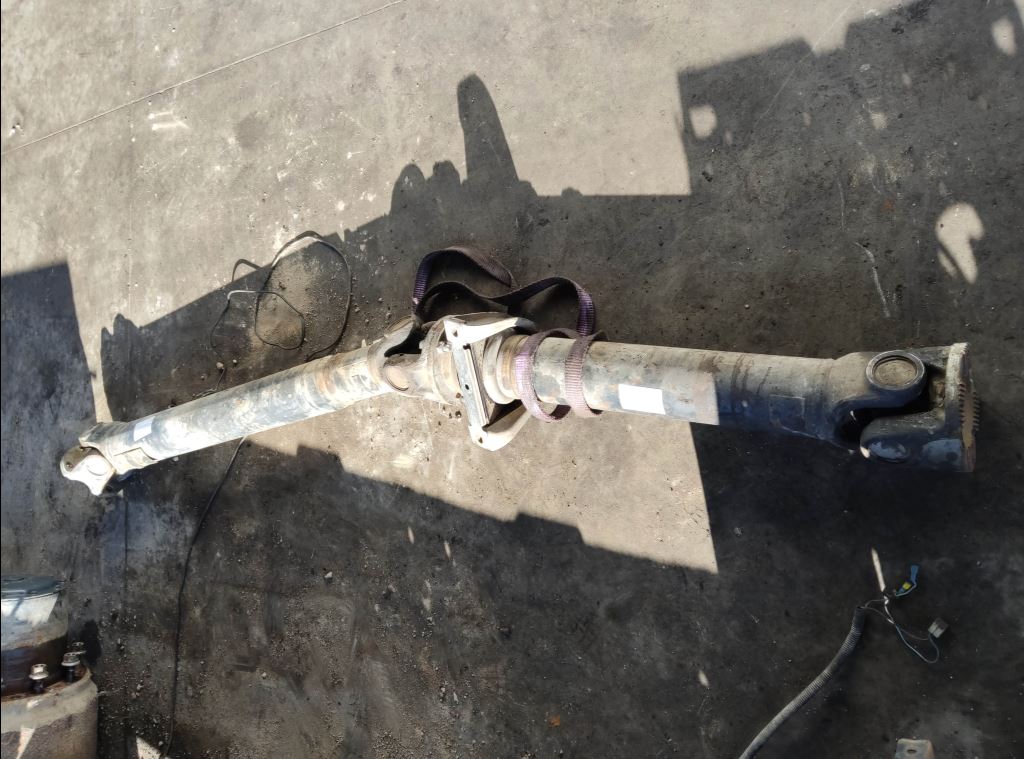 piece_MAN 26.322 ASPIRATRICE TRANSMISSION BOITE DE VITESSE A PONT INTERMEDIAIRE 81.39355-6084