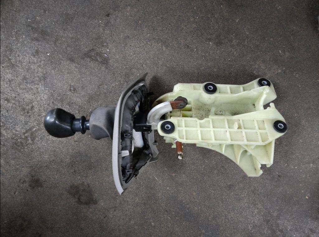 piece_CITROEN JUMPER  LEVIER DE VITESSE 1608508580