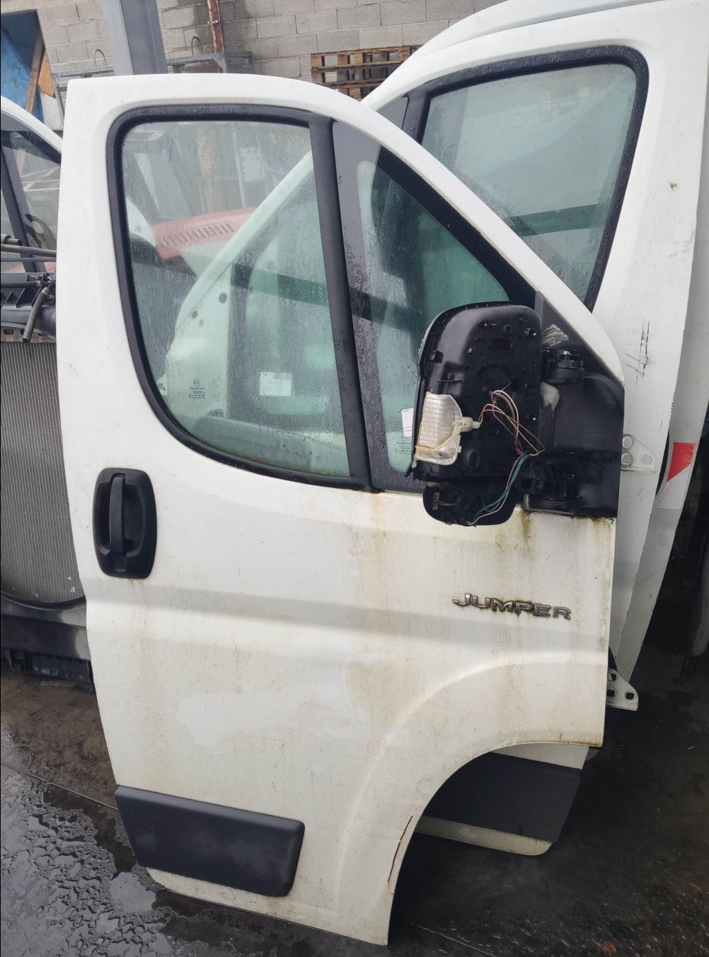 piece_CITROEN JUMPER  PORTE AVANT DROITE 1682477280