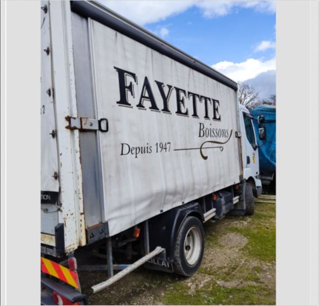 piece_RENAULT MIDLUM  ARBRE DE ROUE ARRIERE DROIT